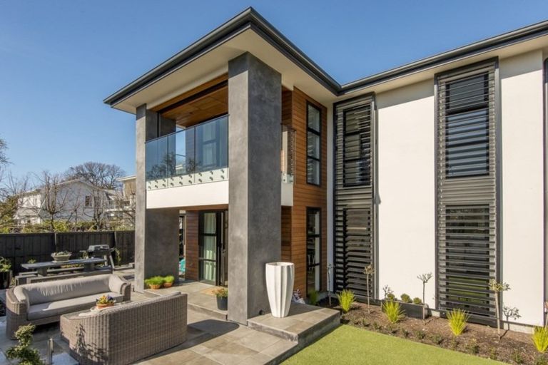 Photo of property in 20 Wai-iti Terrace, Burnside, Christchurch, 8053