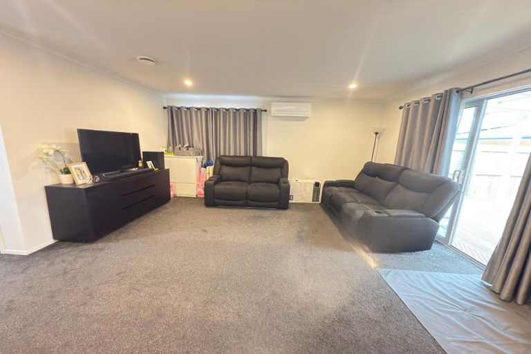 Photo of property in 20 Kutukutu Street, Takanini, 2112