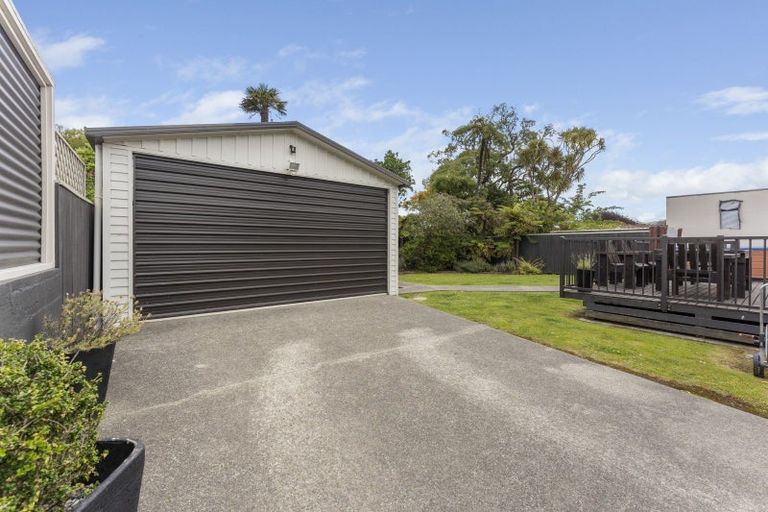 Photo of property in 11 Hathaway Avenue, Boulcott, Lower Hutt, 5010
