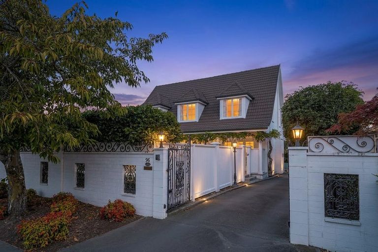 Photo of property in 96 Glandovey Road, Fendalton, Christchurch, 8052