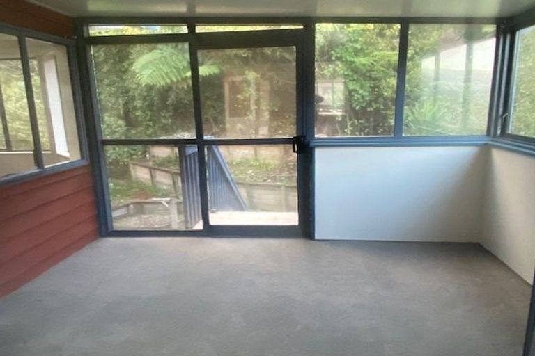 Photo of property in 68a Peterhouse Street, Tawa, Wellington, 5028