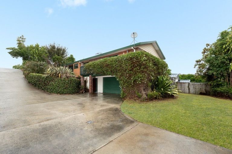 Photo of property in 17 Vanderbilt Place, Welcome Bay, Tauranga, 3112