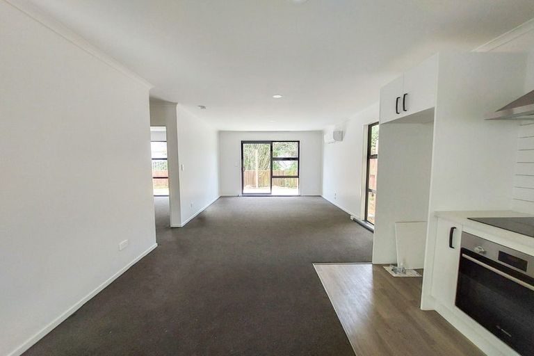 Photo of property in 1/152 Old Farm Road, Hamilton East, Hamilton, 3216