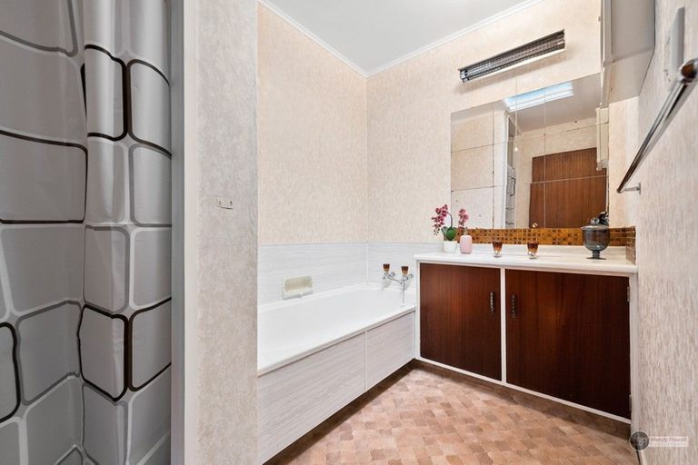 Photo of property in 3a Godley Street, Waterloo, Lower Hutt, 5011