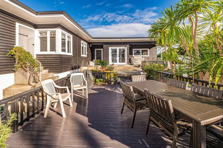 Photo of property in 31 Kent Road, Saint Johns Hill, Whanganui, 4501