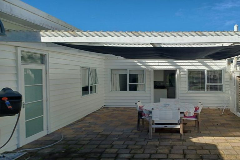 Photo of property in 24 Princes Street, Northcote Point, Auckland, 0627