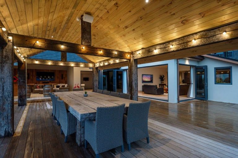 Photo of property in 255 Clifton Road, Whitford, Howick, 2571