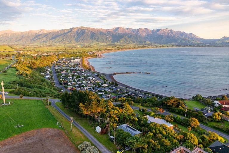 Photo of property in 274 Scarborough Street, Kaikoura, 7300