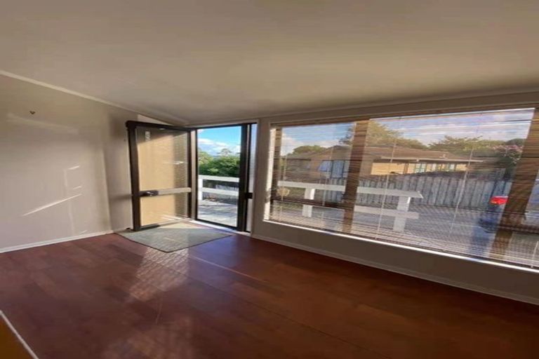 Photo of property in 56 Vintage Drive, Henderson, Auckland, 0612