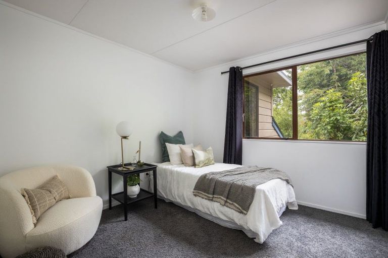 Photo of property in 121 Poplar Grove, Whalers Gate, New Plymouth, 4310