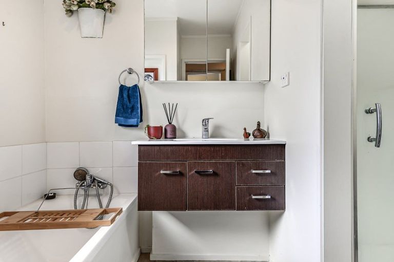 Photo of property in 10 Colquhoun Place, Dinsdale, Hamilton, 3204