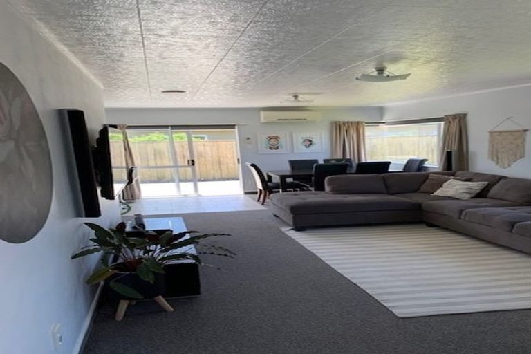 Photo of property in 63a King Street, Taradale, Napier, 4112