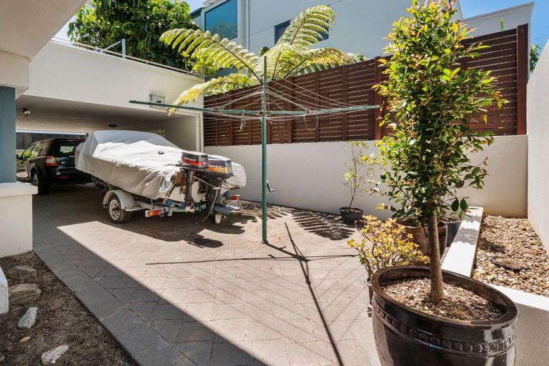 Photo of property in 4b Rita Street, Mount Maunganui, 3116