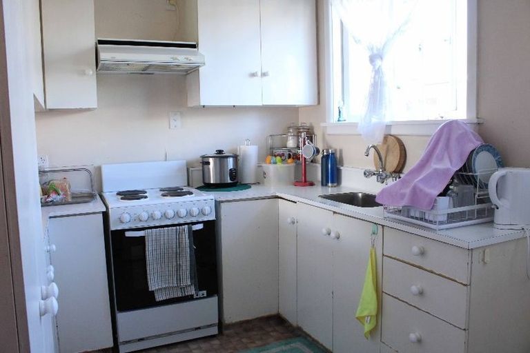 Photo of property in Capel Courts, 1/141a Clarence Street, Riccarton, Christchurch, 8011