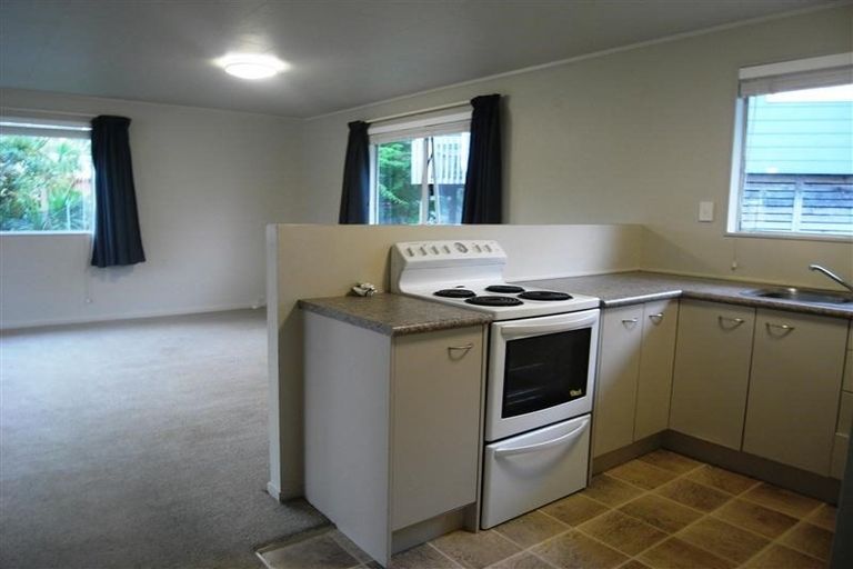 Photo of property in 44a Candia Road, Swanson, Auckland, 0614