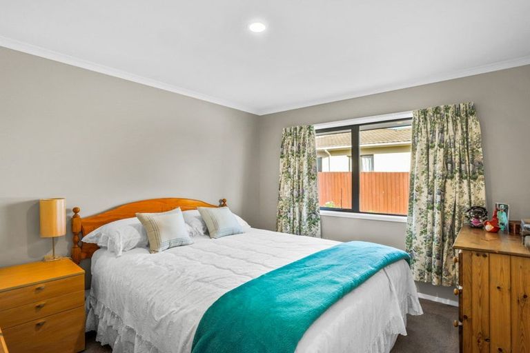 Photo of property in 16 Ottawa Road, Wainoni, Christchurch, 8061