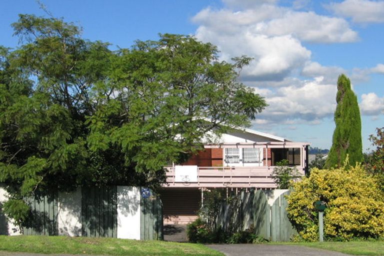 Photo of property in 11 Gills Road, Bucklands Beach, Auckland, 2014