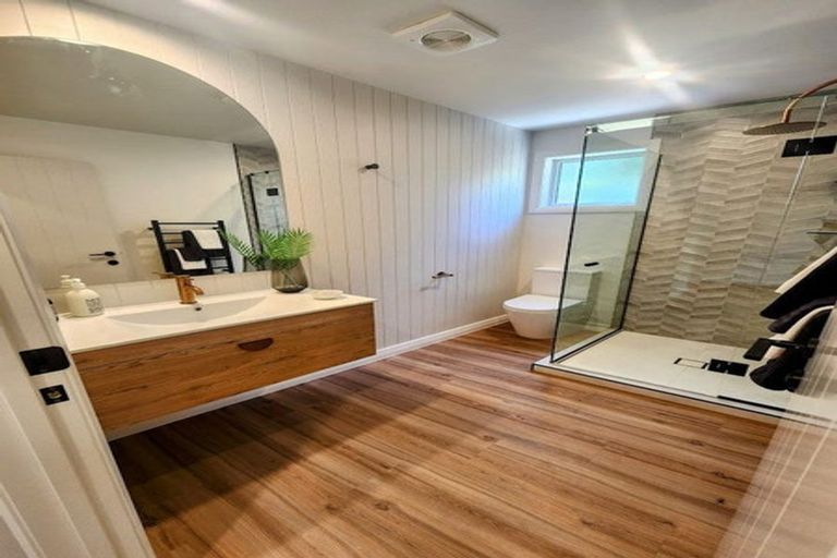 Photo of property in 2 Tiraumea Street, Palmerston North, 4410
