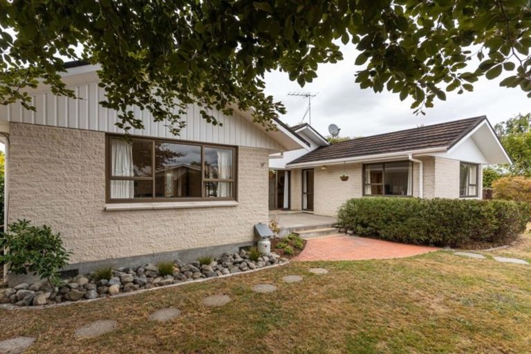 Photo of property in 144 West Street, Greytown, 5712
