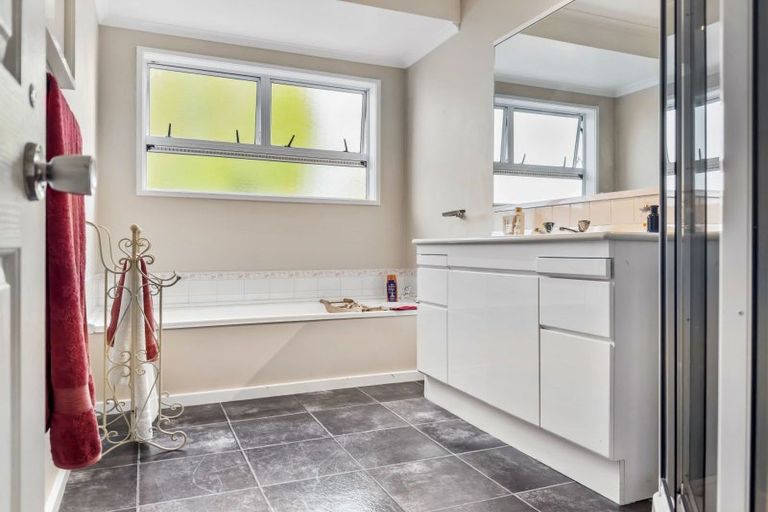 Photo of property in 29 Titoki Street, Lansdowne, Masterton, 5810