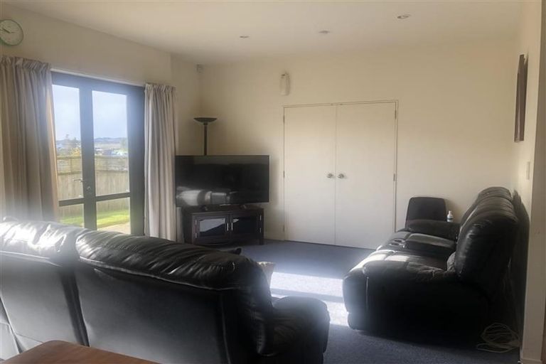 Photo of property in 6/11 The Avenue, Albany, Auckland, 0632