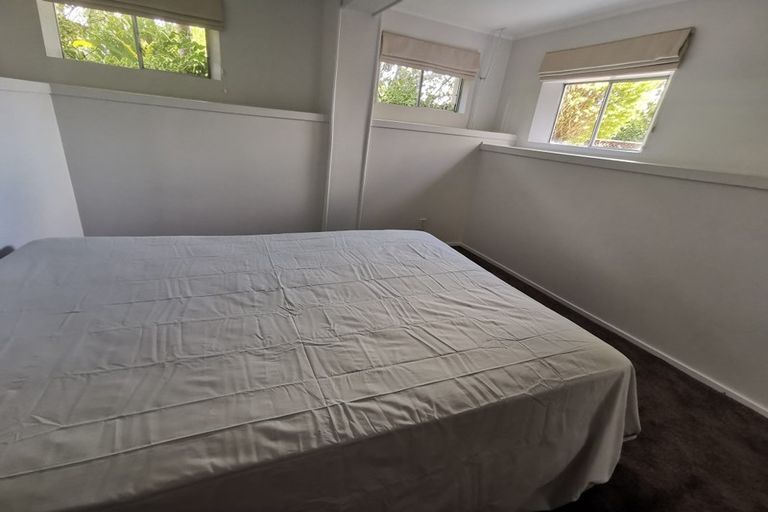 Photo of property in 54 Lyttelton Avenue, Forrest Hill, Auckland, 0620