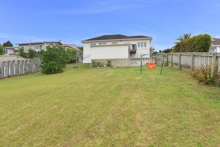 Photo of property in 53 Anzac Road, Morningside, Whangarei, 0110