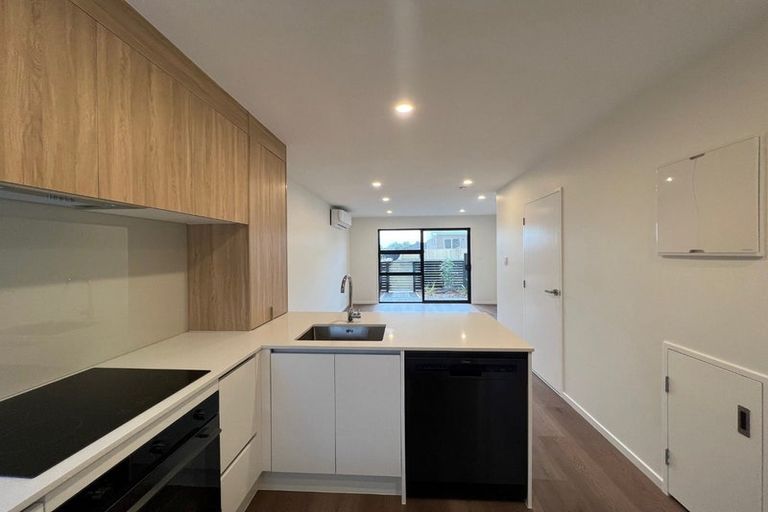 Photo of property in 48 Selo Street, Glen Eden, Auckland, 0602