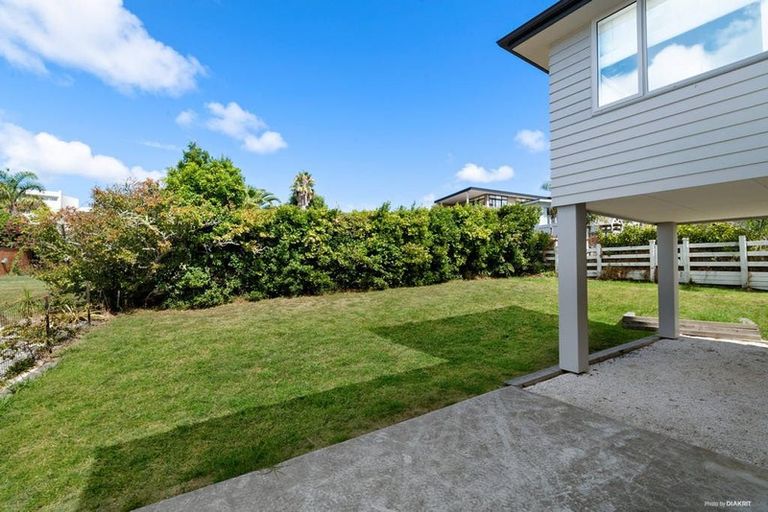 Photo of property in 1051a Whangaparaoa Road, Tindalls Beach, Whangaparaoa, 0930