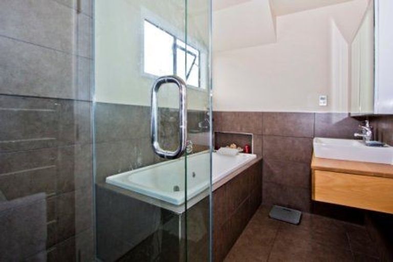 Photo of property in 73 Richmond Street, Petone, Lower Hutt, 5012