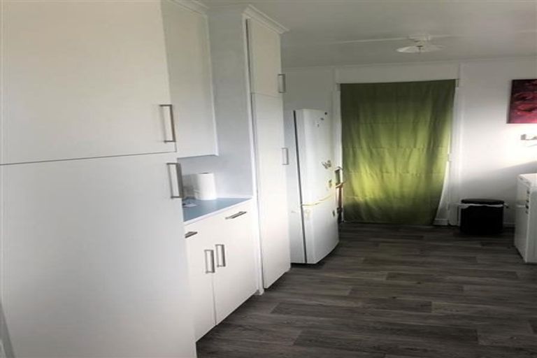 Photo of property in 17 Fitzherbert Road, Wainuiomata, Lower Hutt, 5014