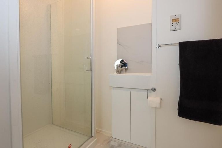 Photo of property in 2 Selwyn Road, Lynmore, Rotorua, 3010