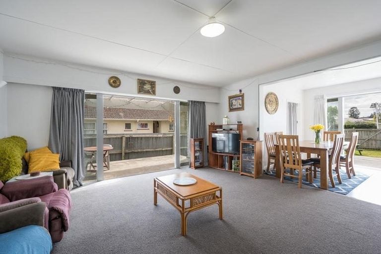 Photo of property in 1/14 Polstead Road, Stoke, Nelson, 7011