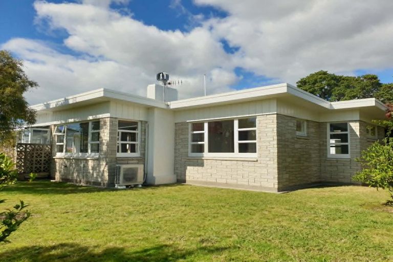 Photo of property in 5 Rakau Street, Havelock North, 4130