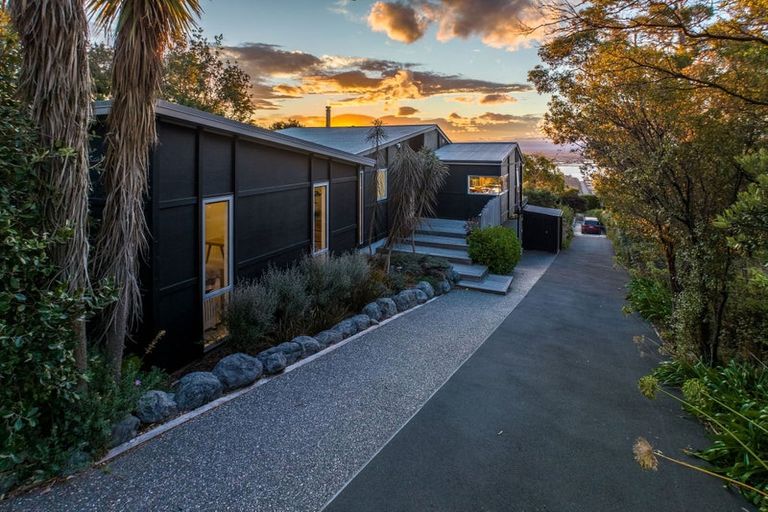 Photo of property in 104 Panorama Road, Clifton, Christchurch, 8081