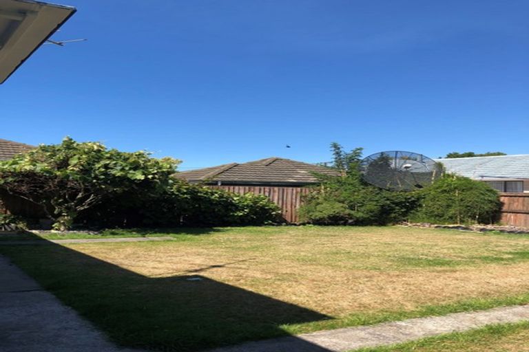 Photo of property in 53 Greendale Avenue, Avonhead, Christchurch, 8042