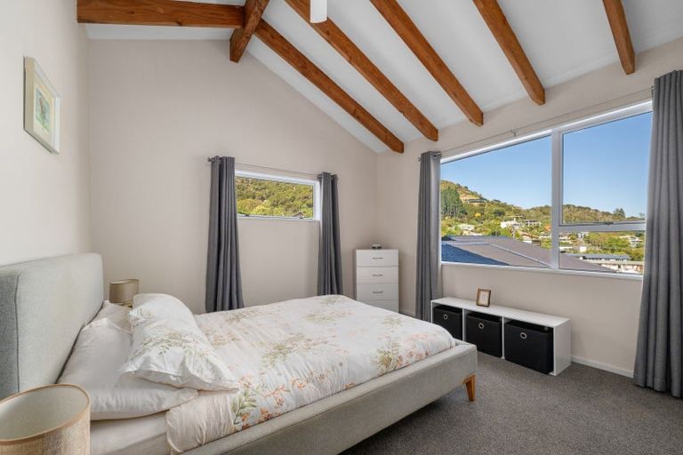 Photo of property in 12 Arthur Crescent, Waikawa, Picton, 7220