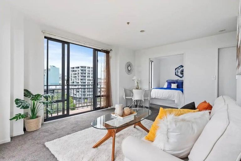 Photo of property in Meridian Apartments, 6g/11 Howe Street, Freemans Bay, Auckland, 1011