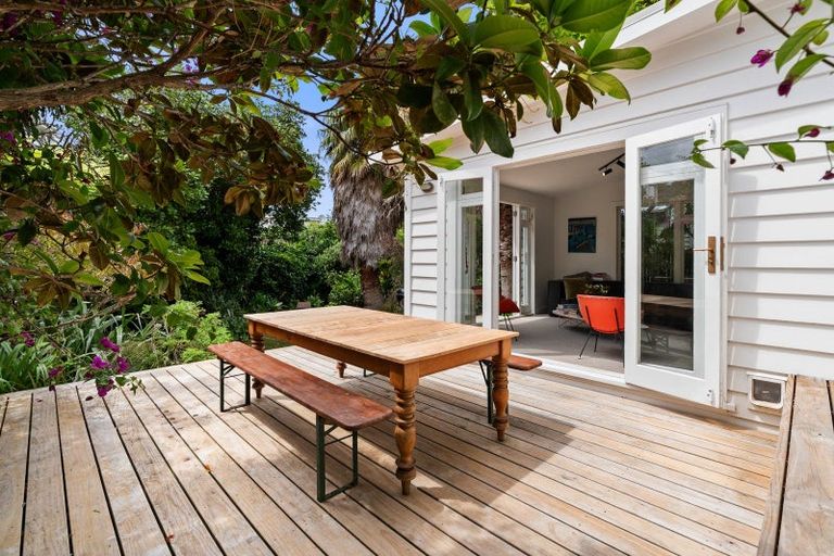 Photo of property in 147 Moxham Avenue, Hataitai, Wellington, 6021