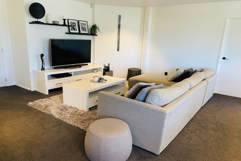 Photo of property in 31 Commodore Court, Gulf Harbour, Whangaparaoa, 0930