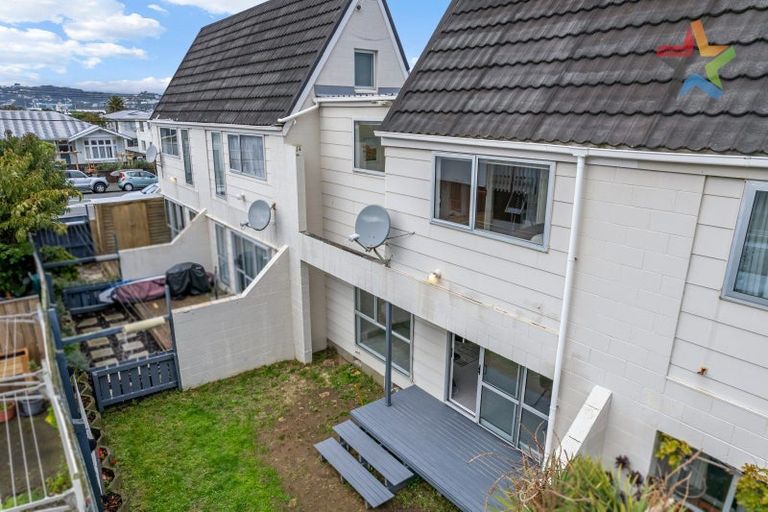 Photo of property in 4/74 Freyberg Street, Lyall Bay, Wellington, 6022