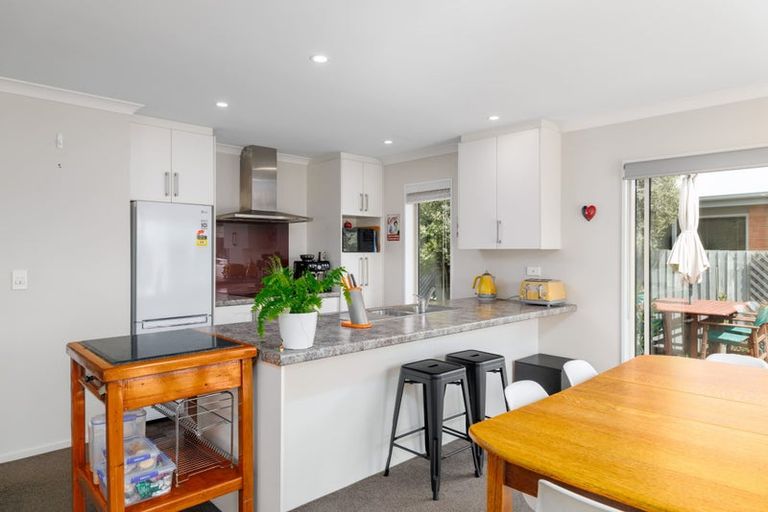 Photo of property in 1/27 Kirsten Place, Parklands, Christchurch, 8083