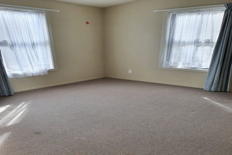 Photo of property in 140 South Road, Caversham, Dunedin, 9012