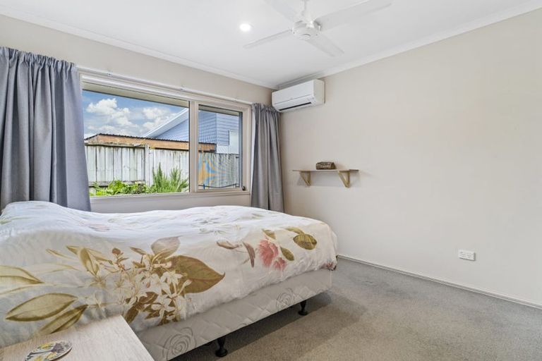 Photo of property in 15 Excelsa Place, Papamoa Beach, Papamoa, 3118