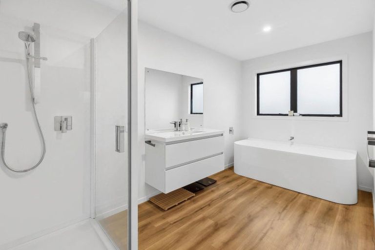 Photo of property in Northlake, 2 Armidale Crescent, Wanaka, 9305