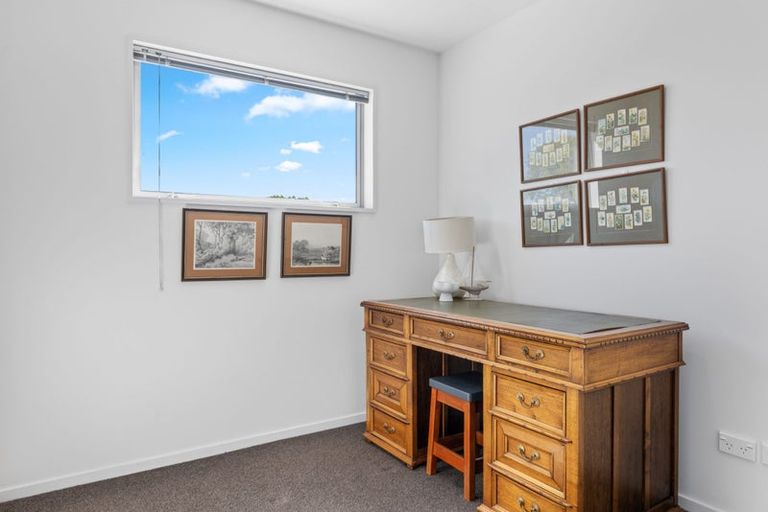 Photo of property in 2/670 Ferry Road, Woolston, Christchurch, 8023