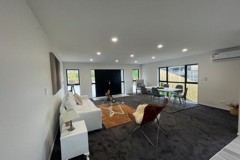 Photo of property in 51 Kirikiri Drive, Papakura, 2110