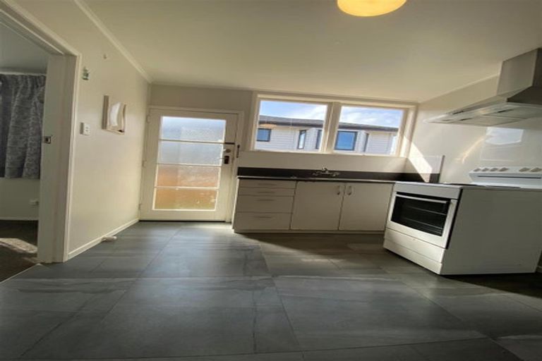 Photo of property in 1 Addison Street, Blockhouse Bay, Auckland, 0600
