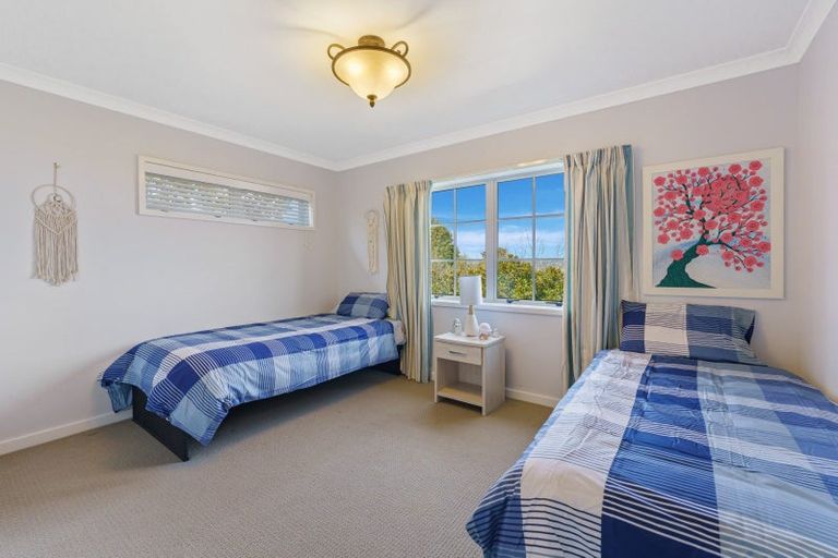 Photo of property in 18 Chateau Crescent, Rangatira Park, Taupo, 3330