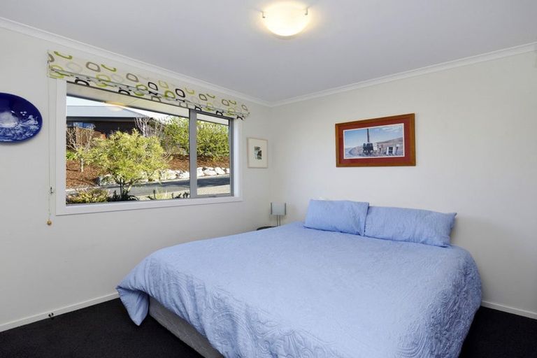 Photo of property in 18 Katania Heights, Brightwater, 7022